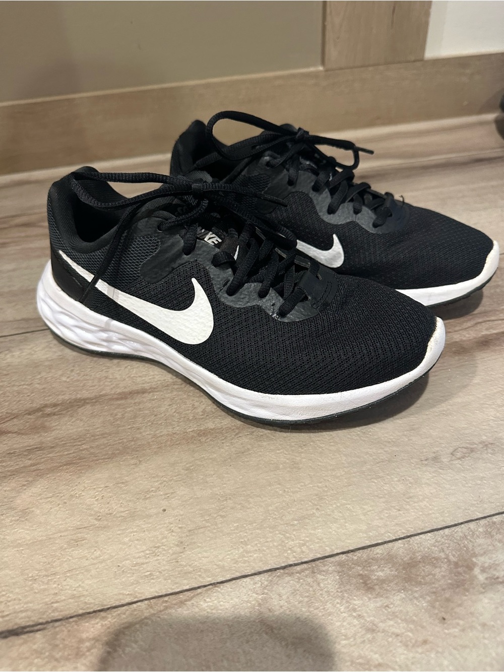 Nike Black and White Kids' Lightweight Sneakers
